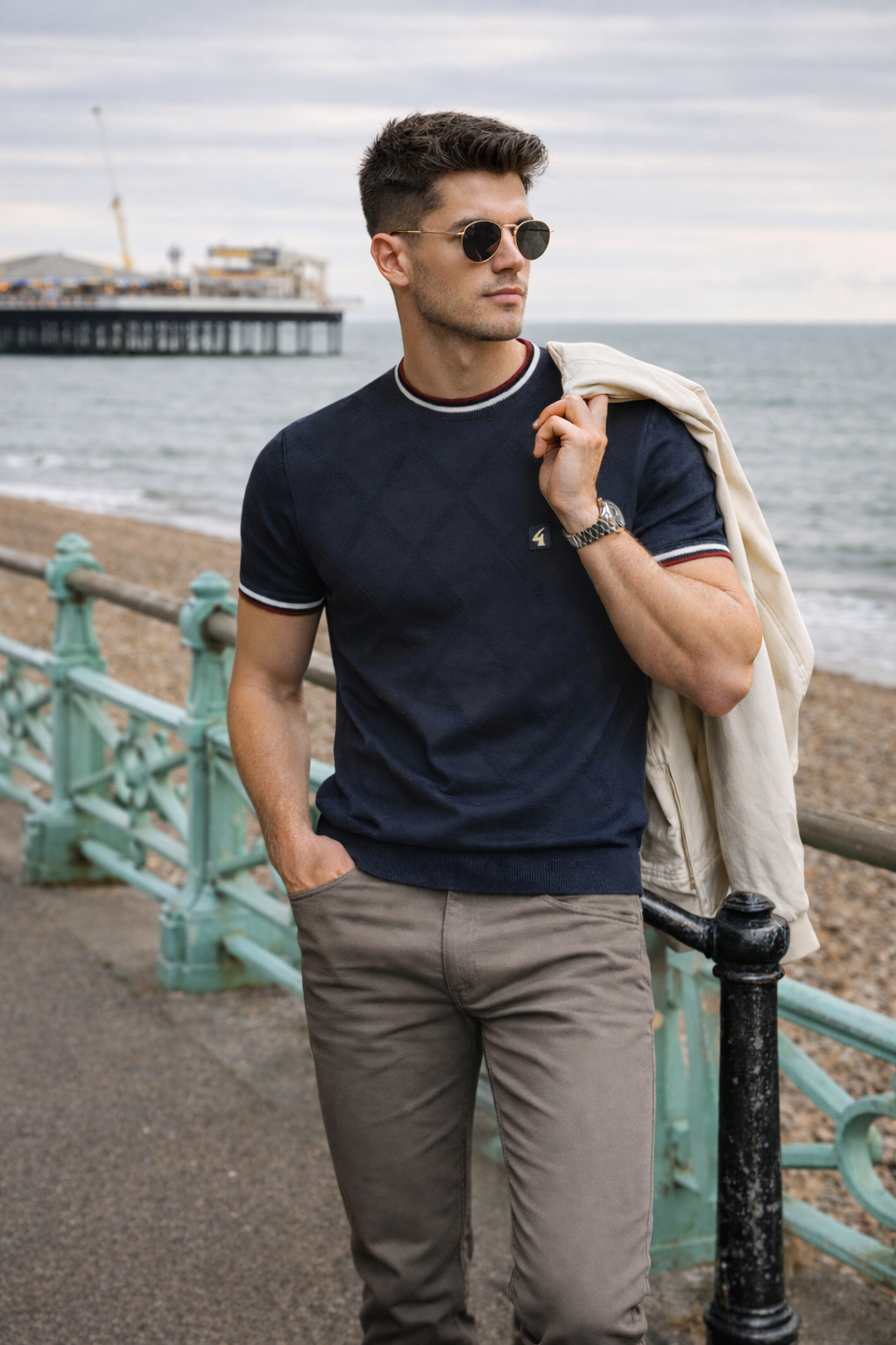 Gabicci Vintage Men's V56GM17 Santino Crew Neck T-Shirt Navy Blue