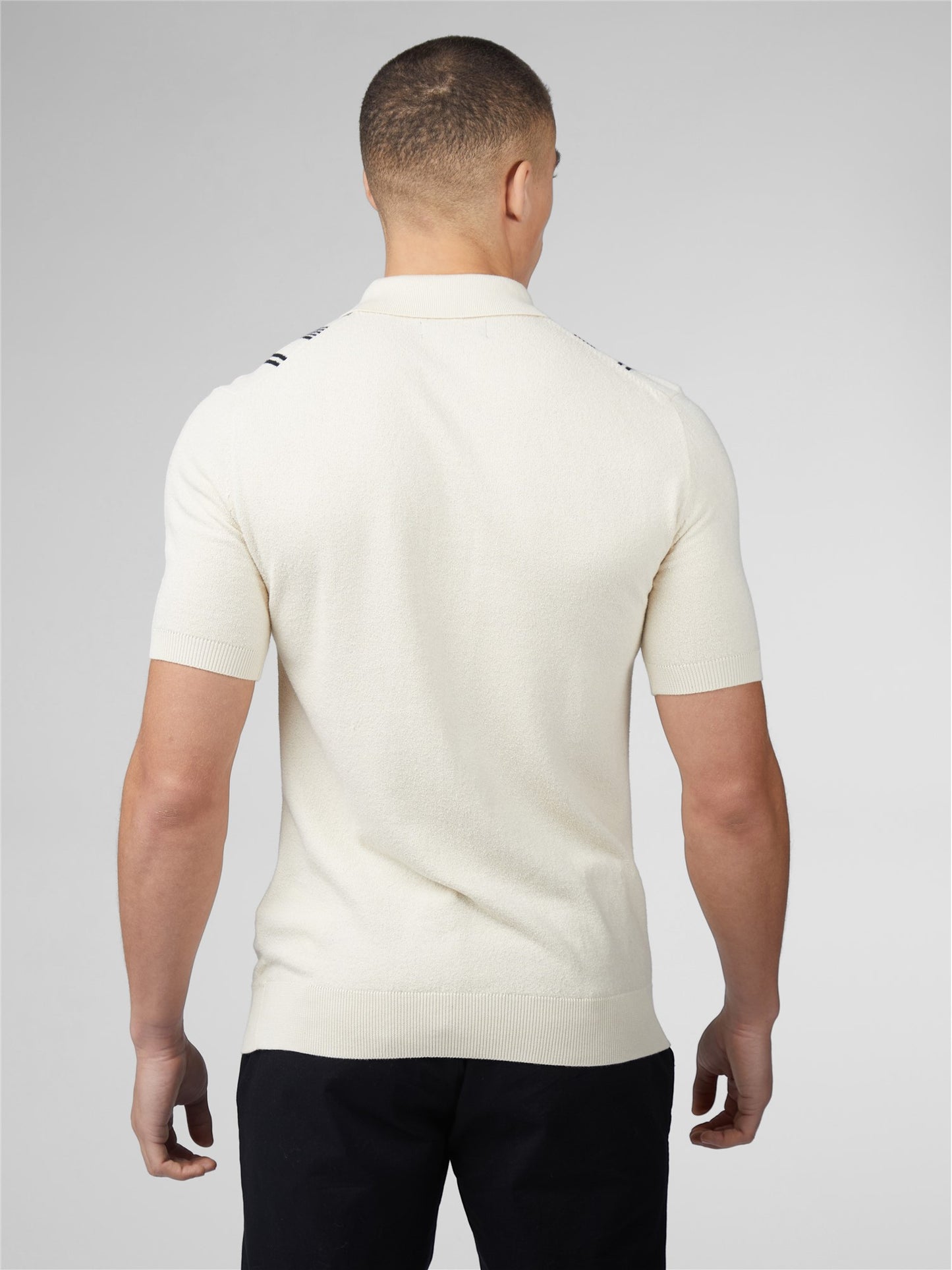 Ben Sherman Men's 0075850 SS Crinkle Cotton Stripe Polo Shirt Ivory
